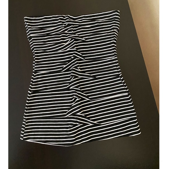 NWT TED BAKER WOMEN WHITE BLACK STRIPES TOP SIZE 0 - Picture 2 of 3